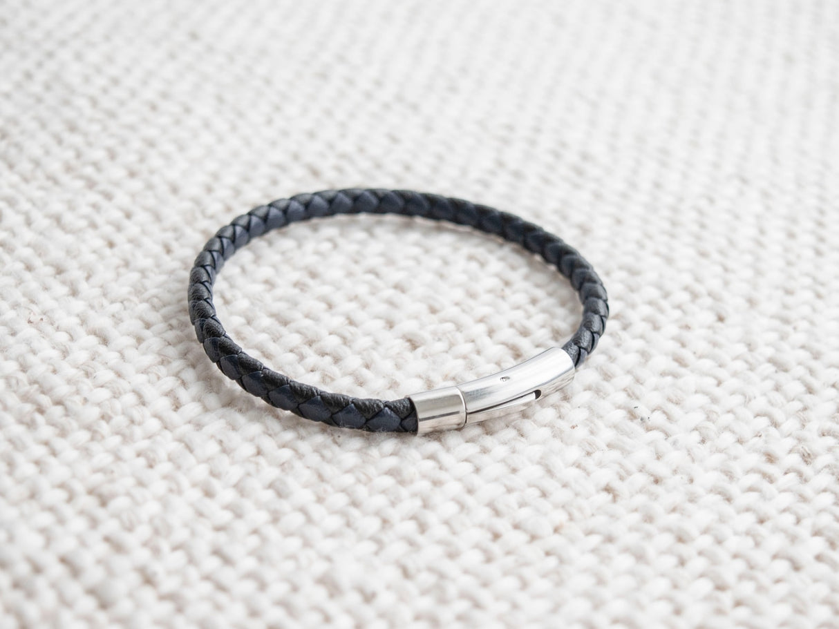 Men's Hidden Message Bracelet, Leather bracelet, Men's Personalized Bracelet, Gift for him