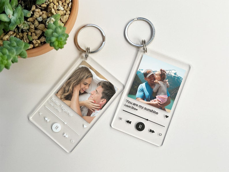 Personalized keychain with photo, keychain with song, keychain with music, acrylic plaque